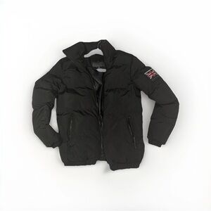 Stylish Black Puffer Jacket with Flag Patch